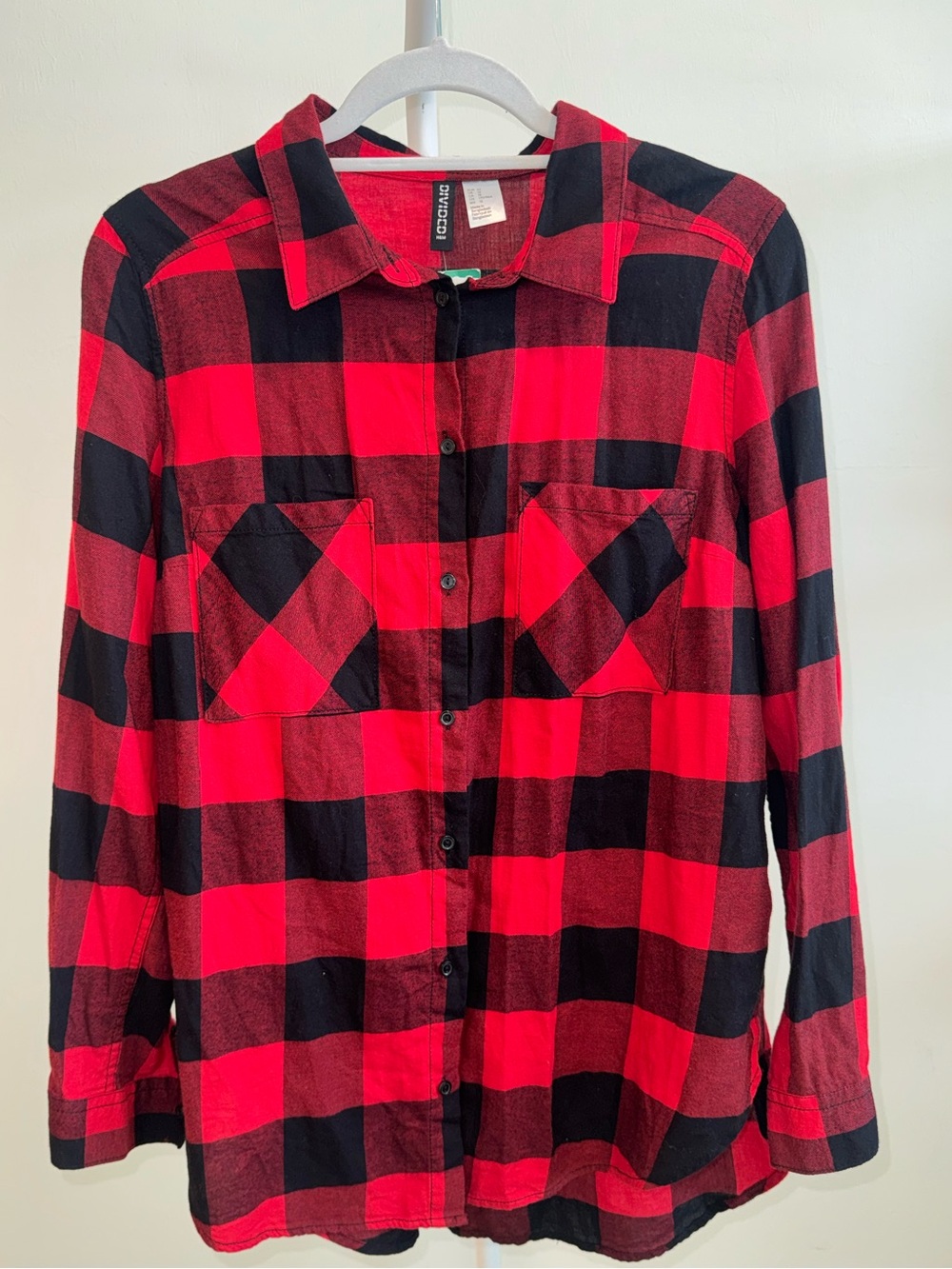 H&M Women’s Red & Black Buffalo Plaid Button-Up Shirt size 12 NWT